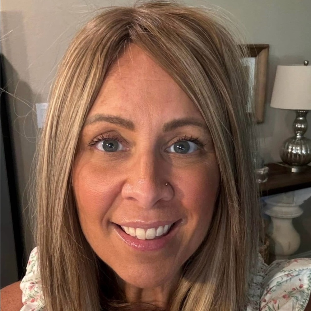 Blended Blonde Straight Lace Front Wig - Natural Highlights